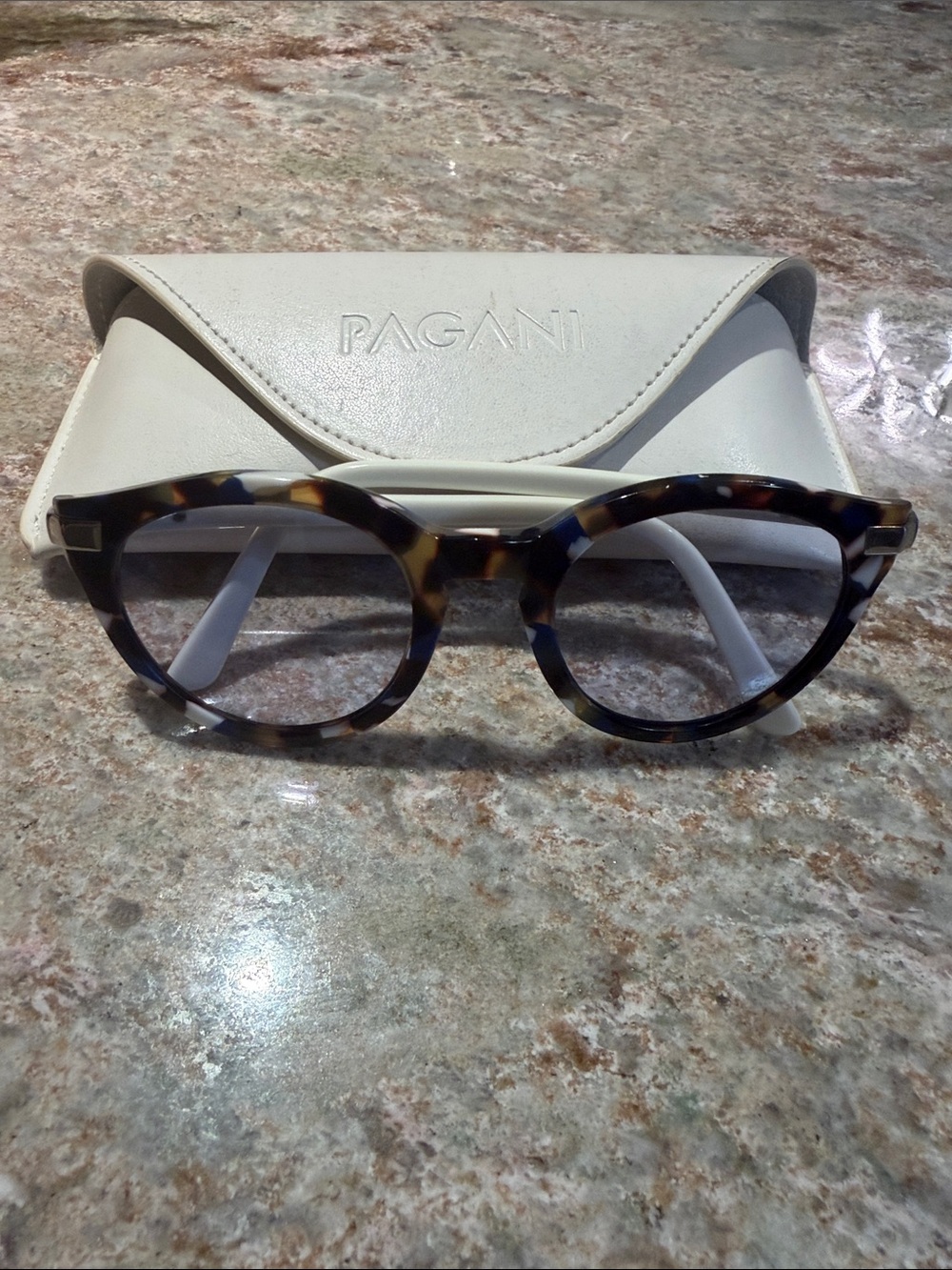 Pagani Tortoiseshell Round Sunglasses